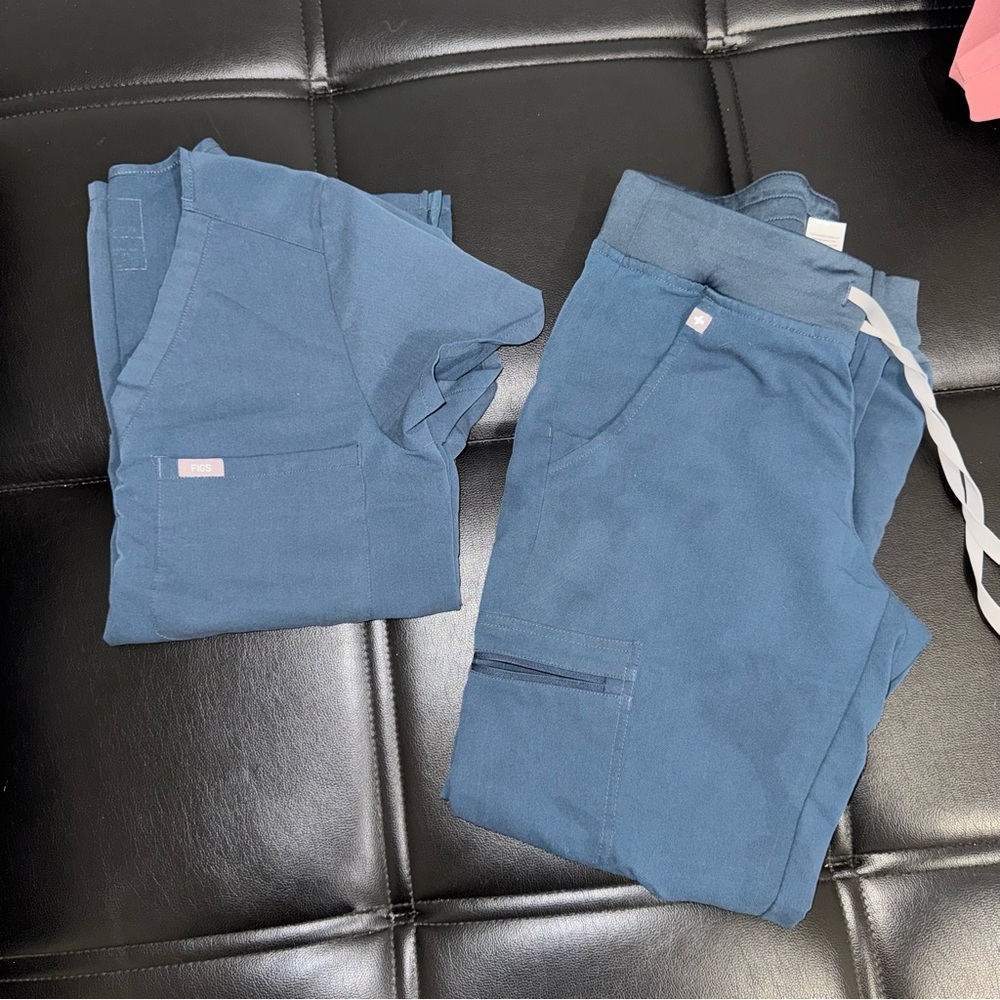 Figs Blue Scrub Set
